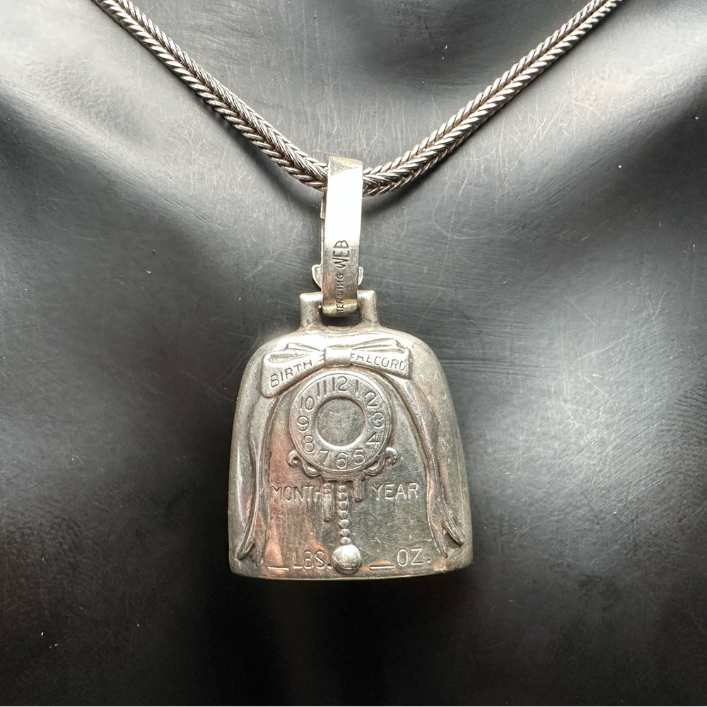 Silver Pendant Necklace